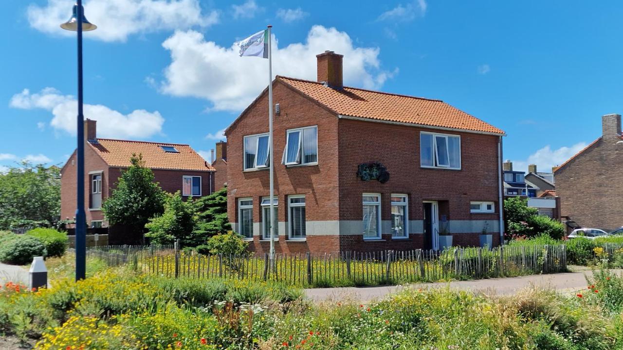 Bed And Breakfast Het Bureau Texel De Koog  Εξωτερικό φωτογραφία